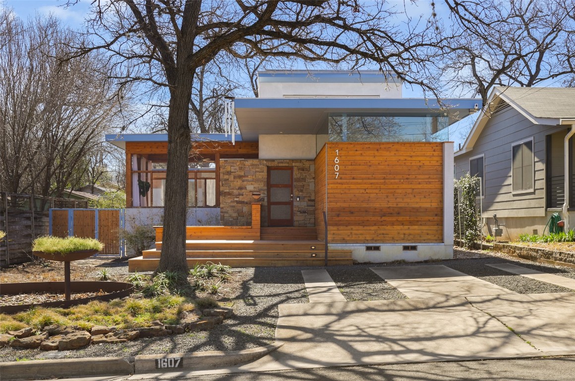Kerr Residence